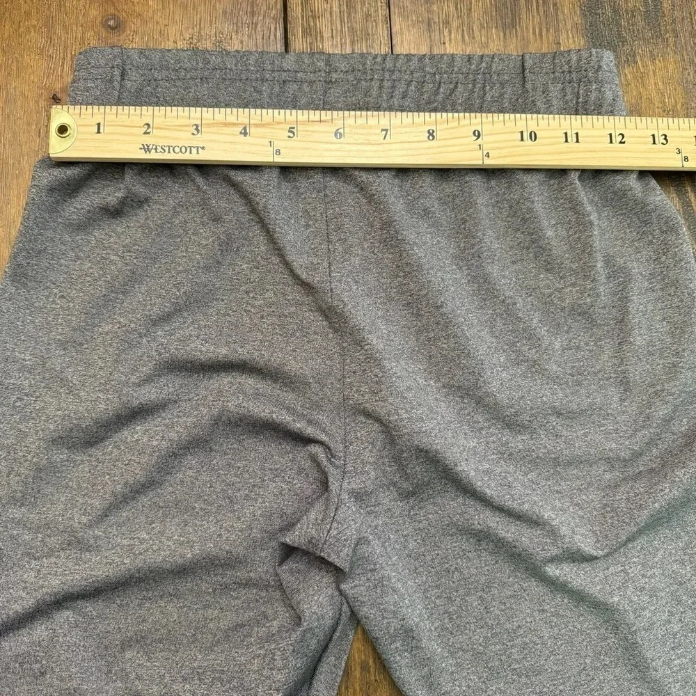 Gymshark leggings with logo on side leg. Gray, size small. Wide elastic waist. - Picture 7 of 10
